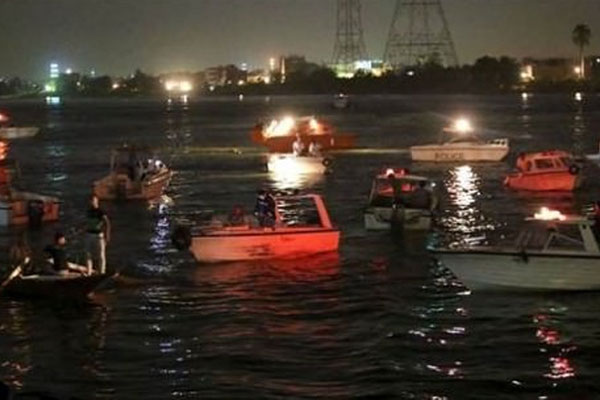 Nil Nehri’nde iki gemi çarpıştı: 15 ölü