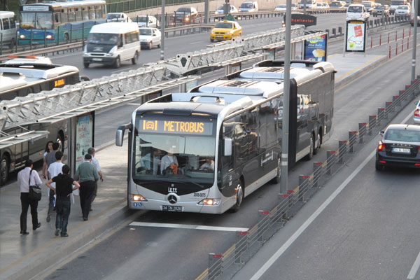 Metrobüs yenileme çalışmaları başlıyor