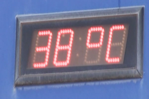 İstanbul 38 dereceyi gördü