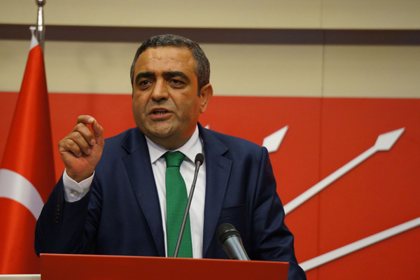 Arınç'a bir tepkide CHP'den