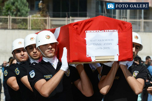 Katledilen polis son yolcuğuna uğurlandı