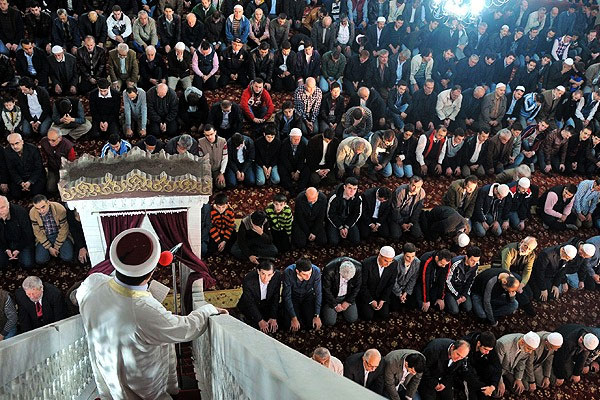 Cuma hutbesinde birlik beraberlik çağrısı