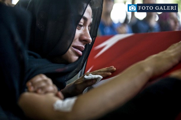 O astsubay son yolculuğuna uğurlanıyor