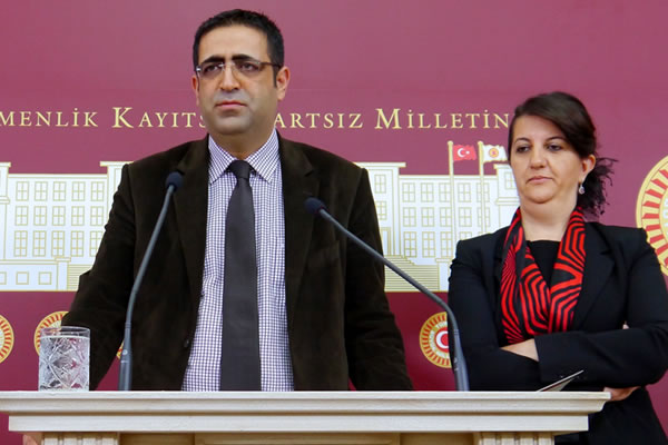 HDP: AKP kaos çıkarmak istiyor