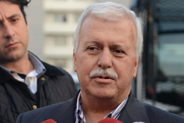 Gülerce: Gülen gibi düşünmeyen...