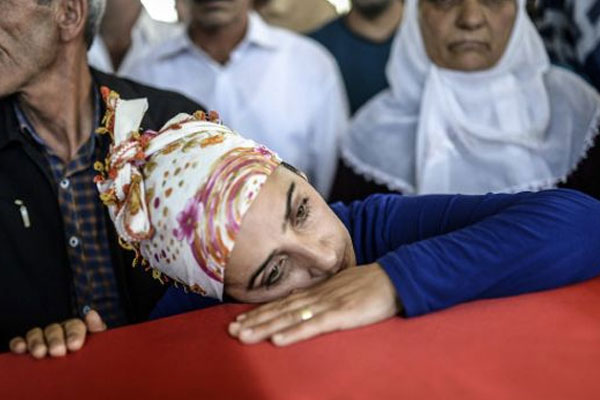 Süreç bitti mi, 90'lı yıllara dönülür mü?