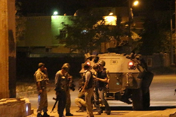 Nusaybin'de olaylı gece