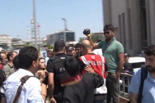 DHKP-C'li militanın avukatından darp