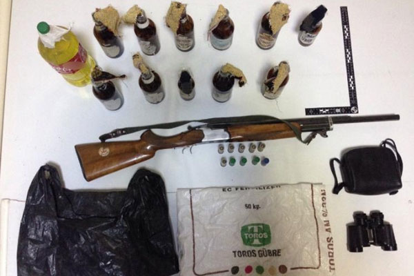 Evden cephanelik çıktı