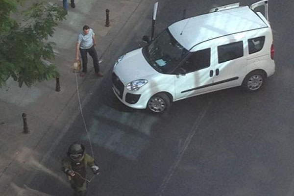 Taksim'de bomba alarmı