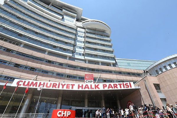 CHP brifingi sona erdi