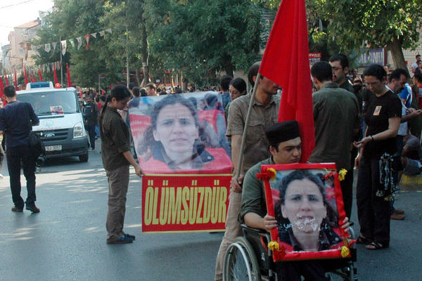 Günay Özarslan toprağa verildi