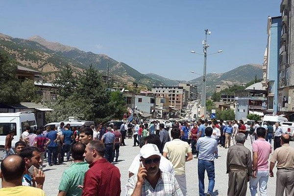 Şemdinli'de askere silahlı saldırı