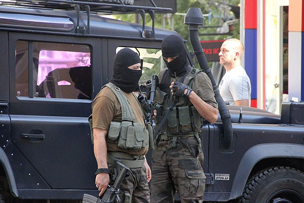 Eylem hazırlığı yapan 9 kişi yakalandı