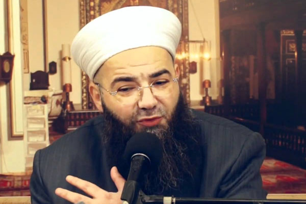 Cübbeli'ye göre IŞİD'le savaşmak neden farz?