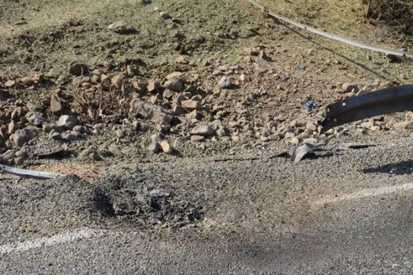 Batman'da koruculara bombalı saldırı