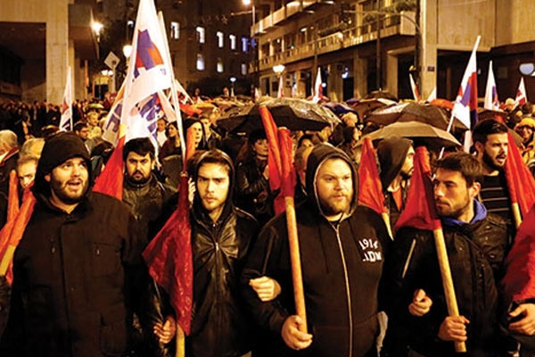 Syriza'da sona doğru: Bölünüyor mu?