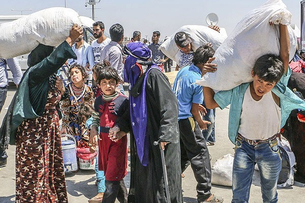 YPG Suriye'de sivilleri göçe zorluyor