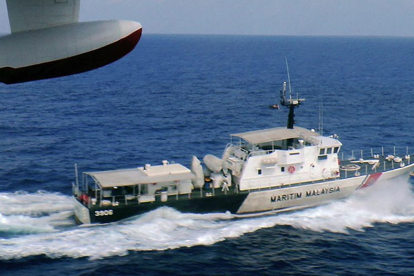 Kayıp Malezya uçağından haber var