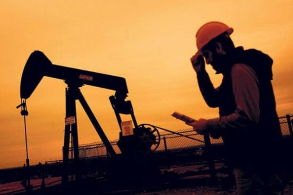 Dev firma binlerce kişiyi işten çıkarıyor