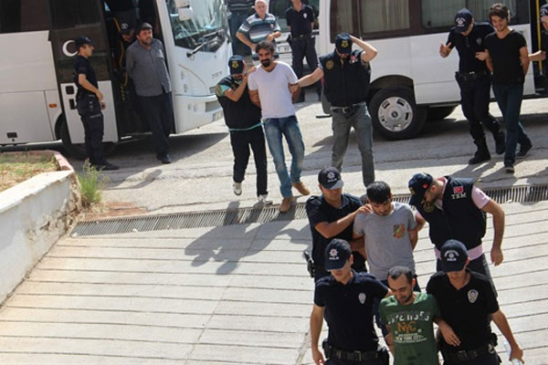 PKK ve KCK zanlıları adliyeye sevk edildi