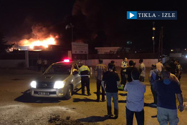 İHH Deposunda büyük yangın