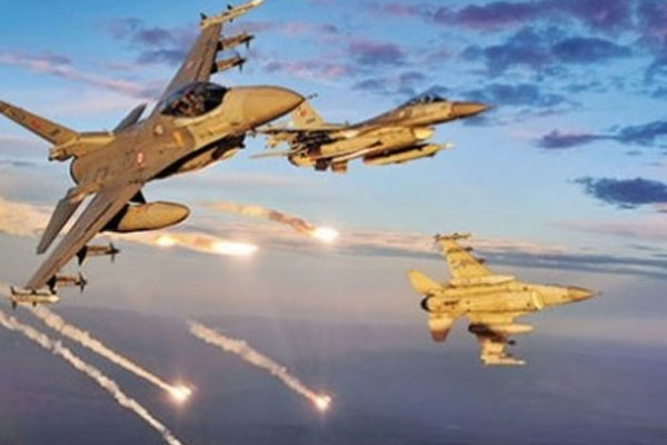 Türk savaş uçakları Irak'ta