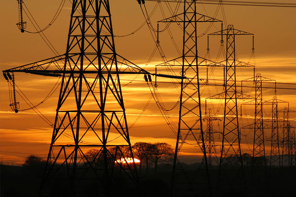 Elektrikte tarihi rekor