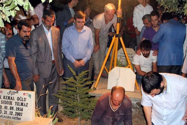 Bakan Yılmaz'ın acı günü