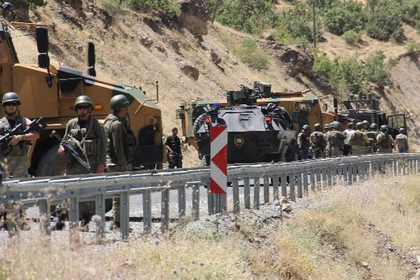 PKK’nın tuzakları imha ediliyor