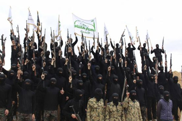 Afrin'de 5 muhalif örgüt YPG'ye savaş ilan etti