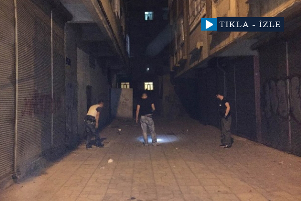 Sigarasına çakmak isteyen gence ateş ettiler