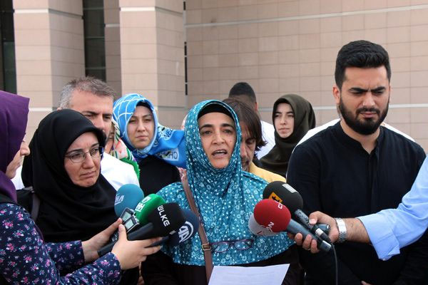 Bakanlık yetkililerine suç duyurusu