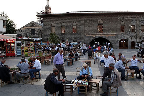 Halk Çözüm Süreci'nin devam etmesinden yana