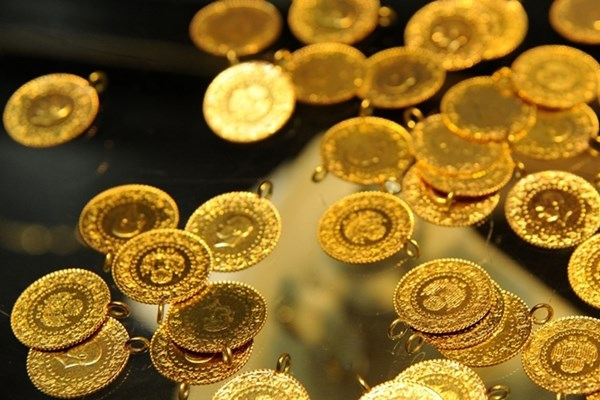 Altının gram fiyatı 97 lira oldu