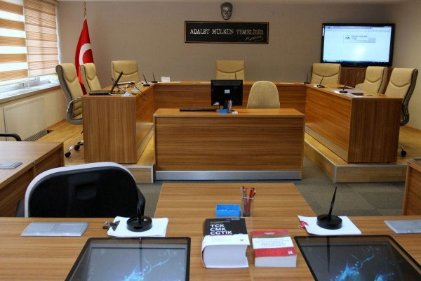 18 gazeteciye 7,5 yıl hapis istemi