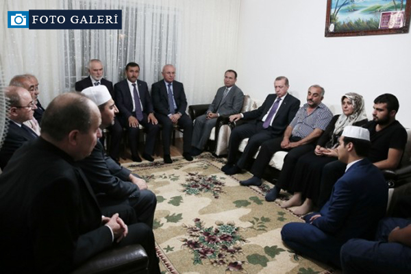Cumhurbaşkanı Erdoğan O aileyi ziyaret etti