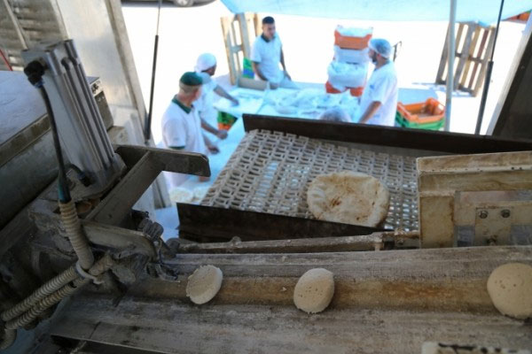 İHH'nın 'mobil fırını' devreye girdi