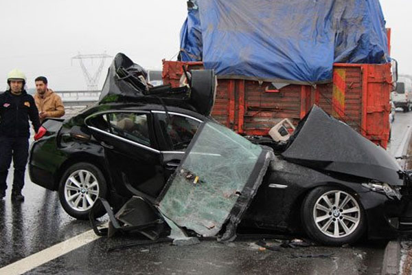 Konya'da feci kaza: 3 kişi öldü