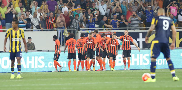 Fenerbahçe, fena dağıldı