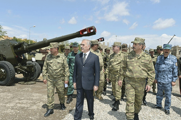 Azerbaycan Ermenistan'a savaş mı ilan etti?