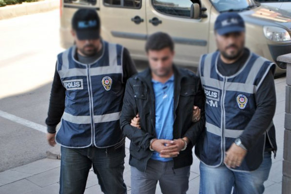 PKK’lılar patlayıcılarla yakalandı