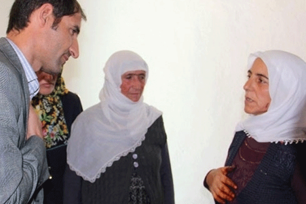 HDP'lilerden asker ailesine taziye ziyareti