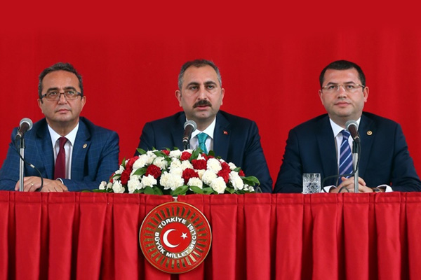 Anayasa görüşmelerinde 7 maddede uzlaşma sağlandı