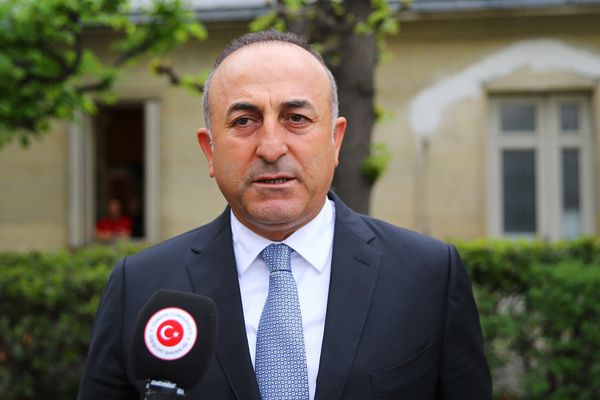 Çavuşoğlu'na Fırat Kalkanı soruldu: Ne kadar derine gitmeye hazırsınız?
