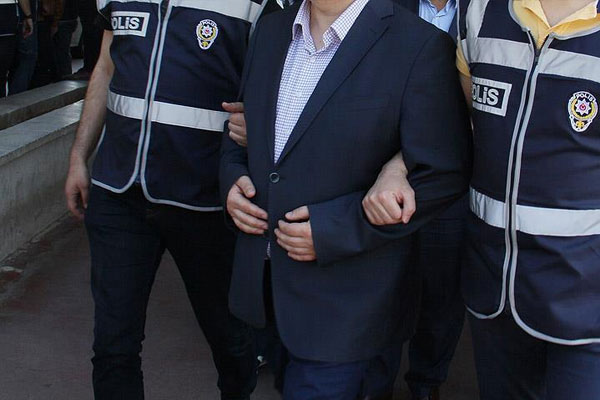 Denizli’de ‘Bylock’ operasyonu: 25 gözaltı