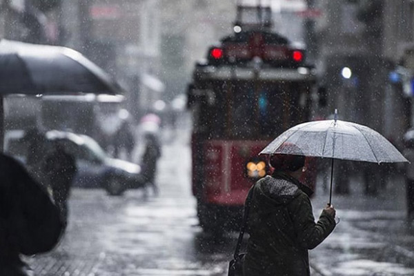 İstanbul'da yarın kuvvetli yağış bekleniyor