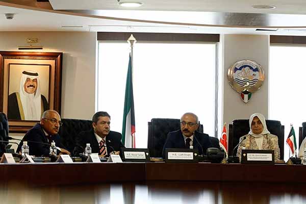 FETÖ’den yurt dışında Türkiye’ye sabotaj