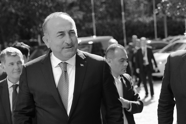 Çavuşoğlu: ABD YPG'ye söz geçiremiyor olabilir...