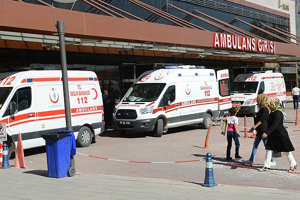 Fırat Kalkanı'nda yaralanan askerler Kilis'e getirildi